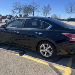 2014 Nissan Altima Great On Gas