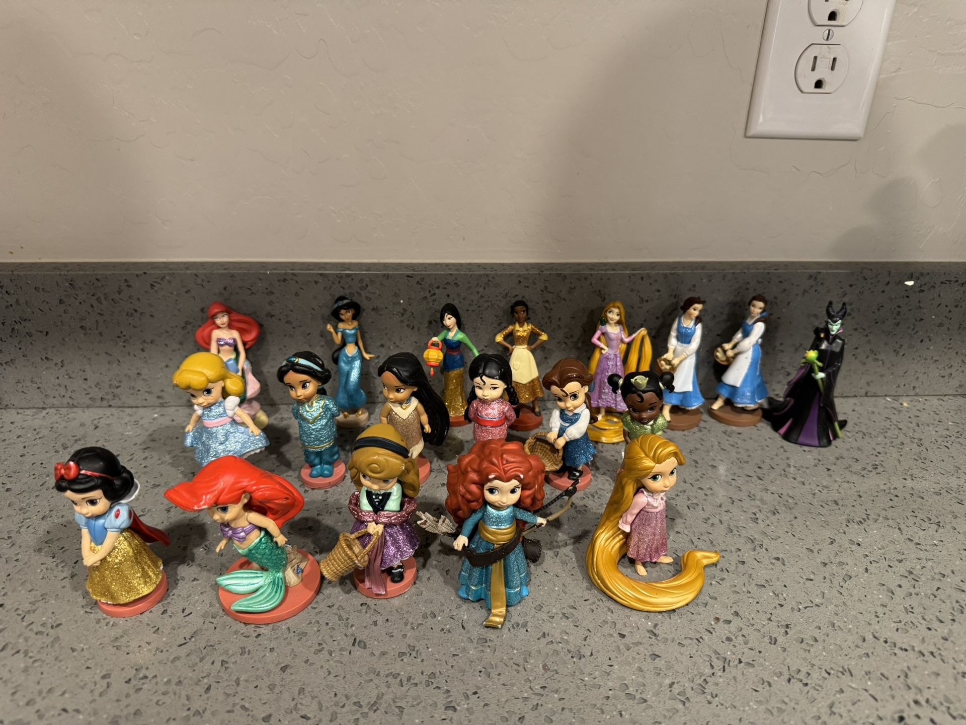 Disney "Animators Collection" Lot Of 19 Princess 3" Figures Toddler Dolls