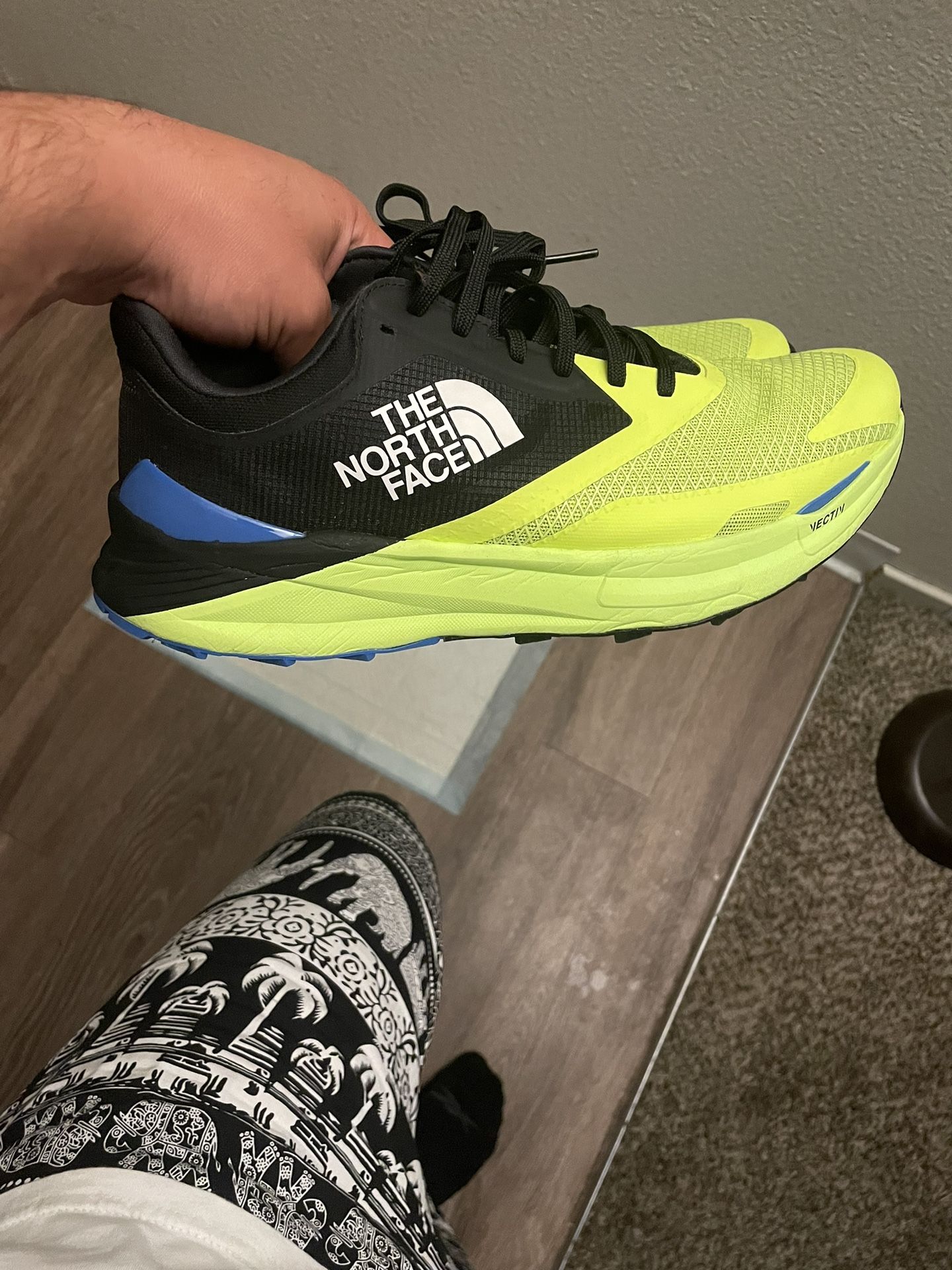 size 10 good condition