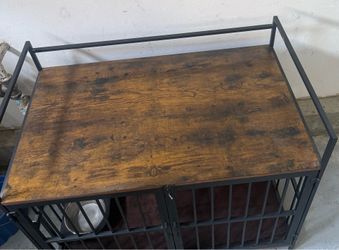 Wooden dog crate