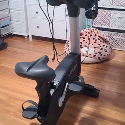 LifeFitness BIKE With Discover Console