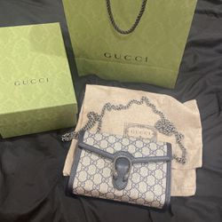 Gucci Bag Wallet and Chain