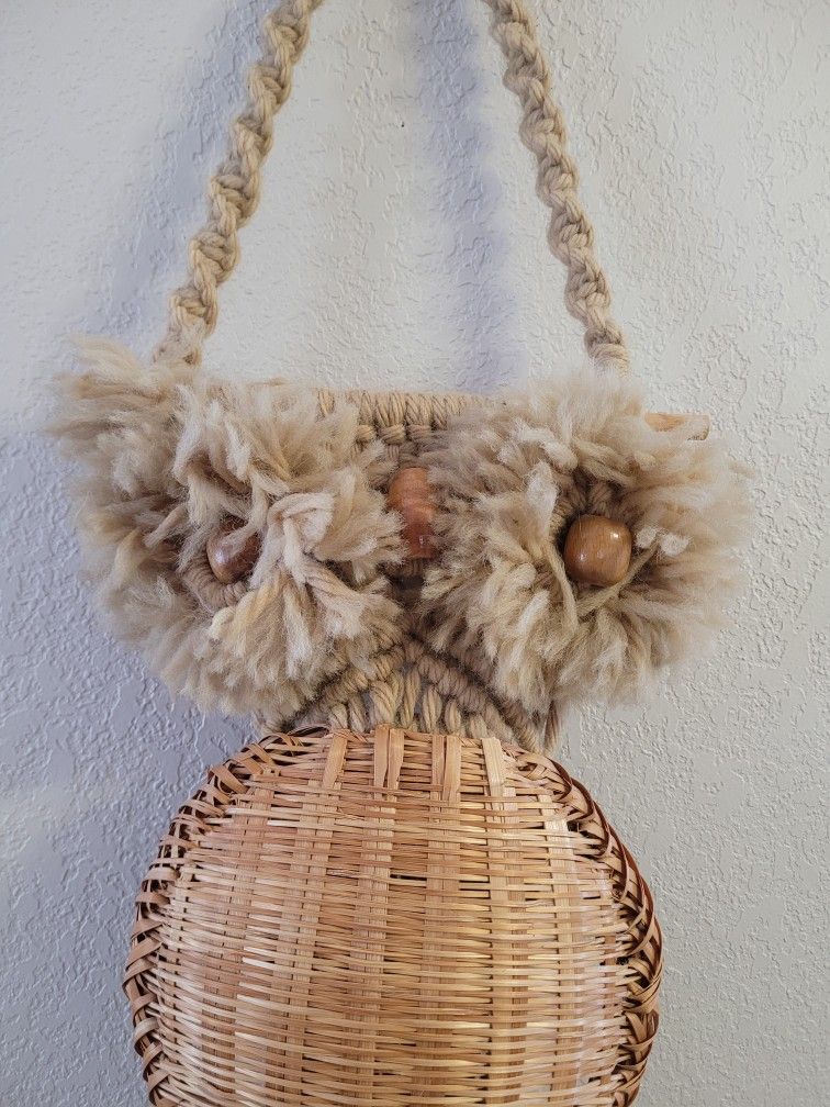 Vintage Macrame Brown Owl Wall Hanging Basket Storage 70's