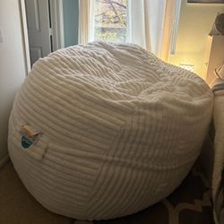 The Bigone Lovesac