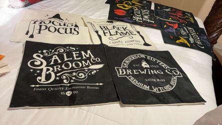 New pillow cases for Halloween 4 in a set for 4 dollars each set