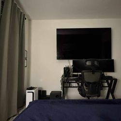 75” 4k Samsung smart TV