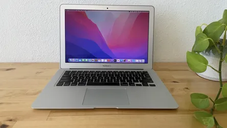 Apple MacBook Air 13''  with charger I can deliver