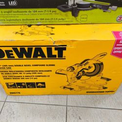 DeWalt Compound Miter Saw