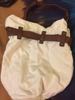 Old navy bag