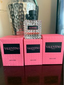 3 DONNA BORN IN ROMA VALENTINO EMPTY PERFUME BOXES & 1 BOTTLE STILL LOTS OF SPRAYS LEFT