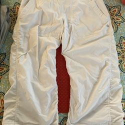 Lululemon Studio Crops Size 6 White 