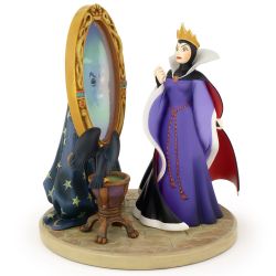 Disney Statue EVIL QUEEN FIGURAL SCENE SCULPTED By Jacqueline Perreault