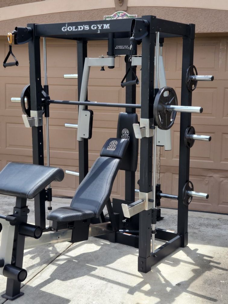 Golds Gym Pro Series Smith Machine