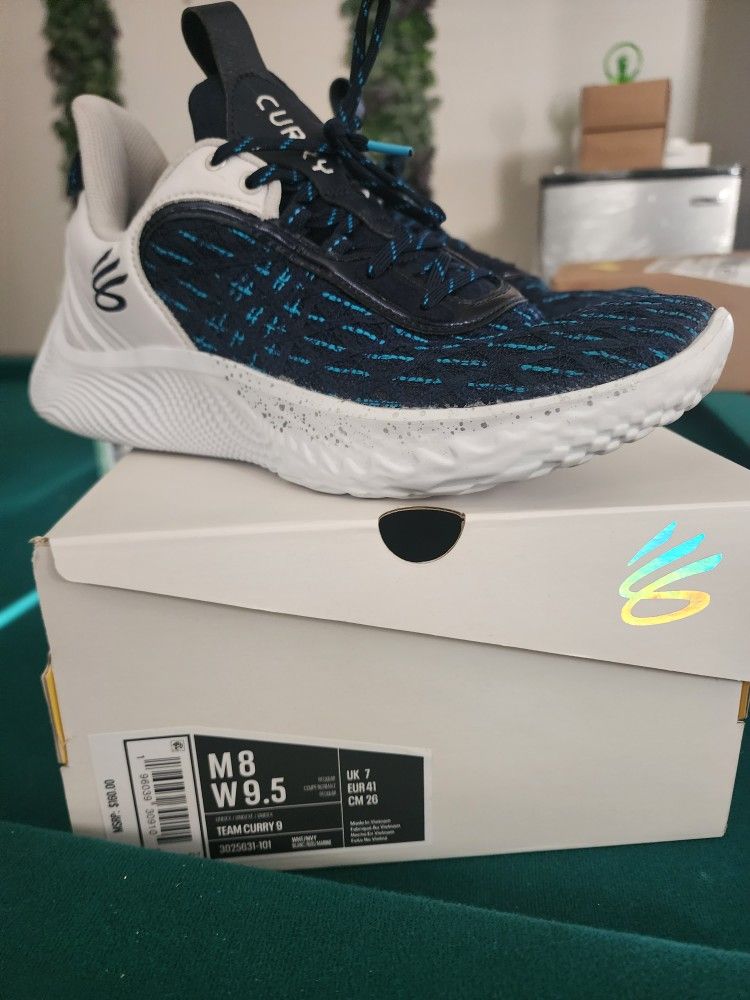 Under Armour Team Curry