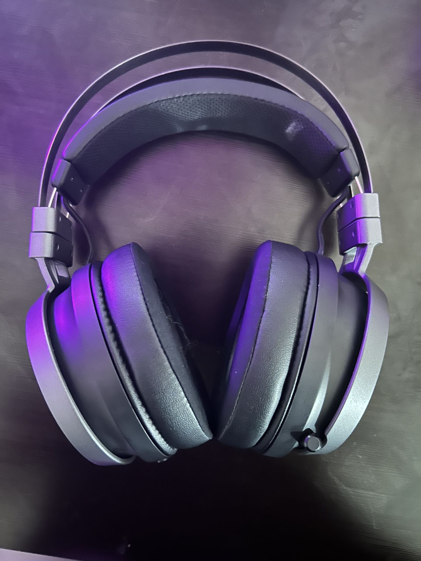 Razer NARI 7.1 Ultimate Wireless Headset