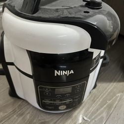 NINJA FOODI Pressure Cooker 9 in 1 TenderCrisp Technology 8- Quart All in One