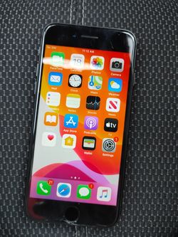 iPhone 8 unlocked small crack