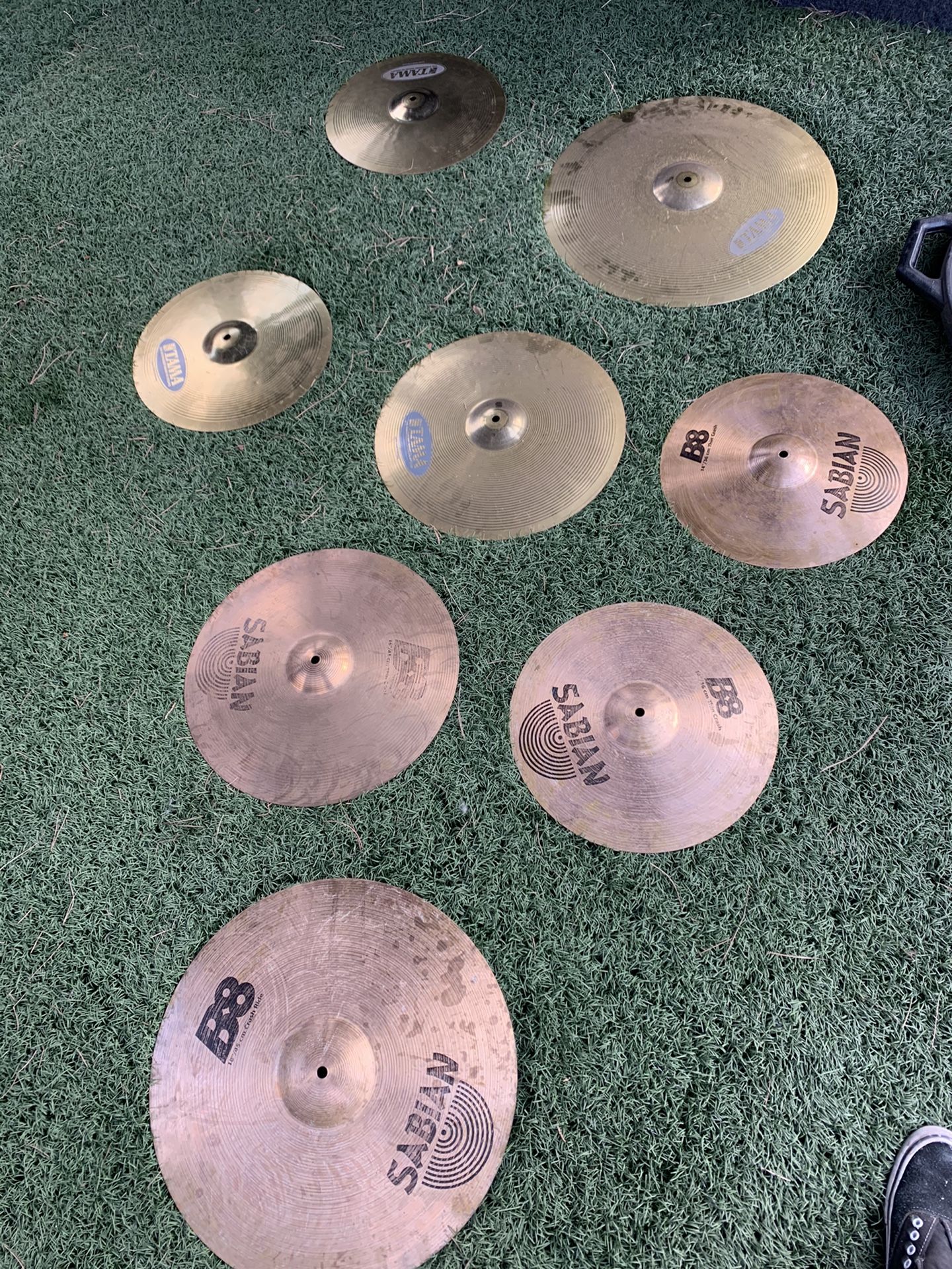 Drum / Cymbals/ Sabina / Tama / Music / Drum set / Symbols