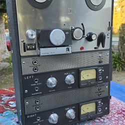 MODEL M-7 AKAI REEL TO REEL STUDIO QUALITY RECORDER