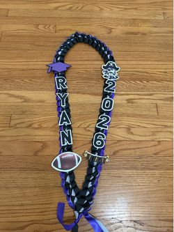 Graduation leis