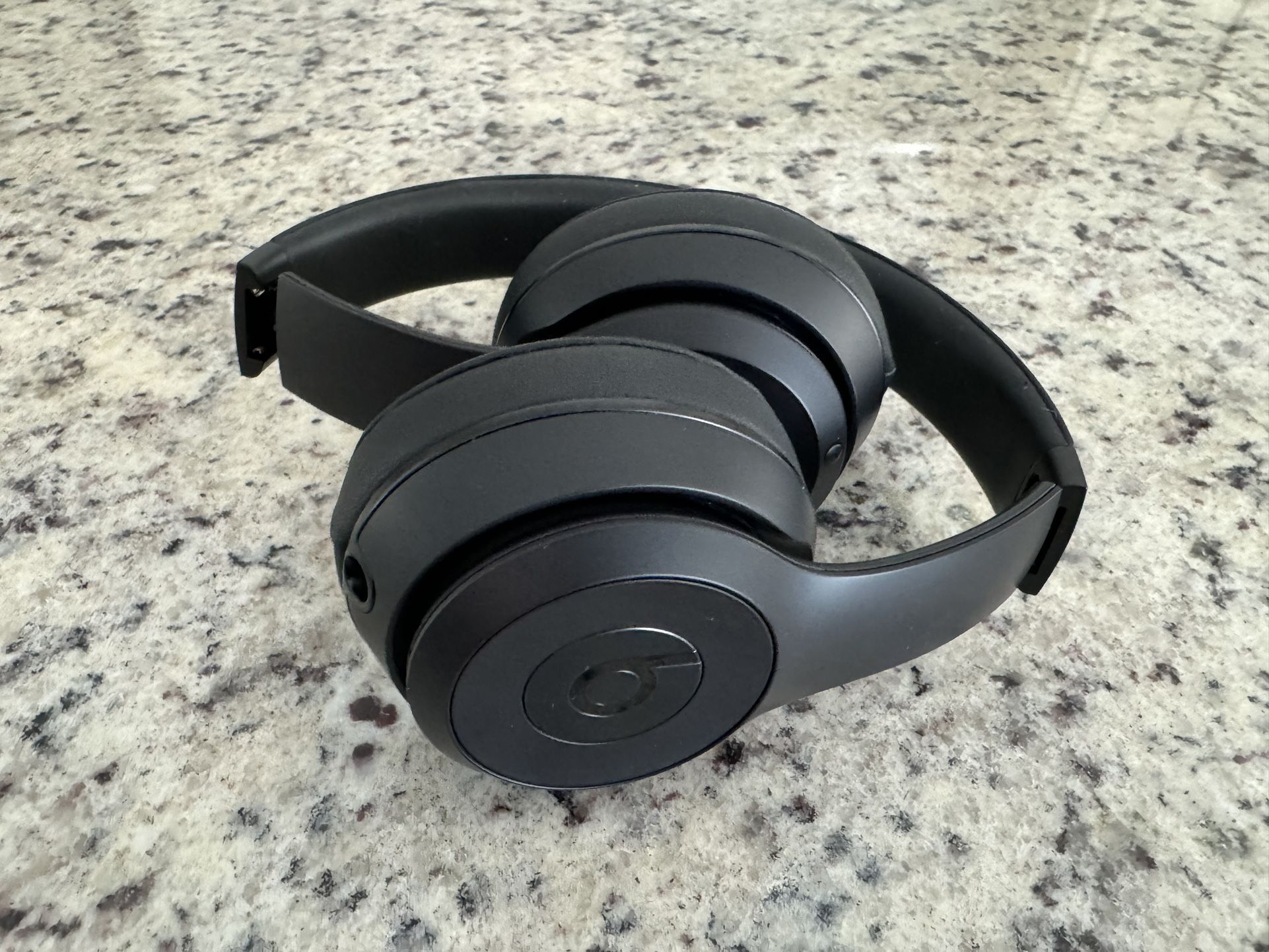 Beats Solo 3 Bluetooth Wireless All-Day On-Ear Headphones