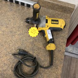 10033 Dewalt impact wrench 64097