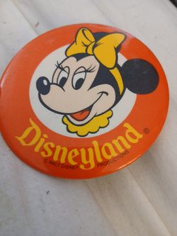 1970s Disneyland pinback button