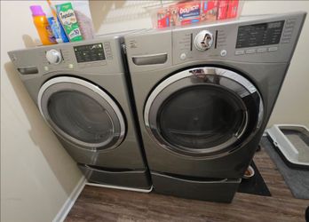 Kenmore Front-Load Washer and Dryer Set