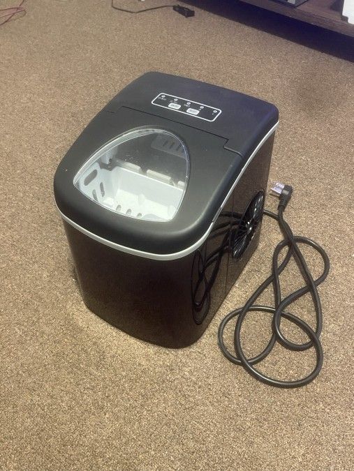 Ice Machine Like New