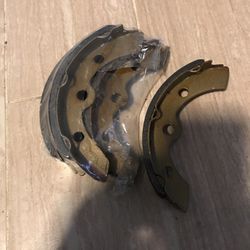 Brake Shoes for Club Car DS G&amp;E 1995-Up &amp; Precedent G&amp;E Golf Cart 101146302 Carryall ​(Manual Adjust)