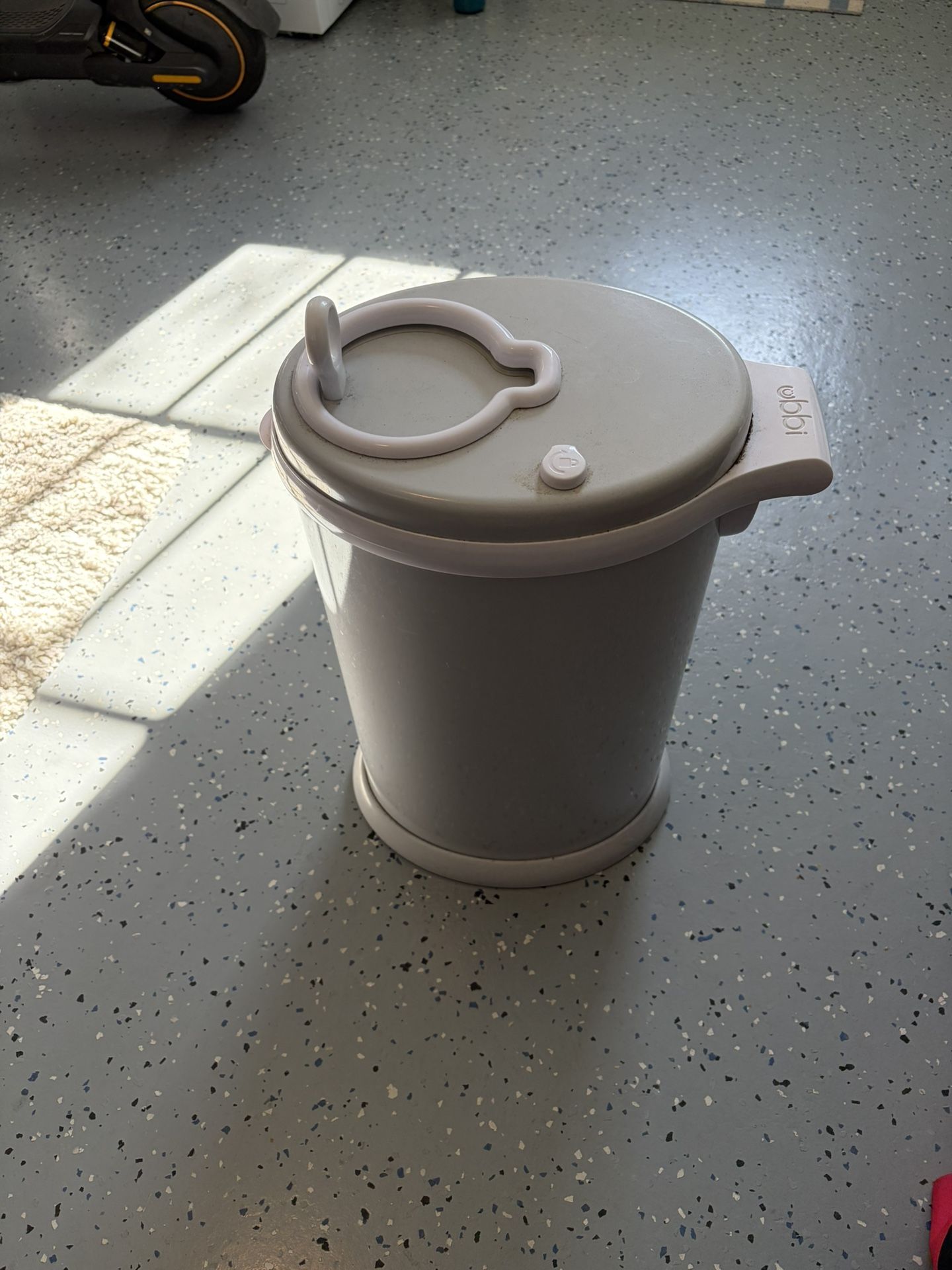 Covered Diaper Bin