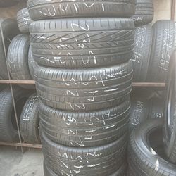 Semi New Tires Diferentes Size.llame Para MAS INFORMACIÓN 