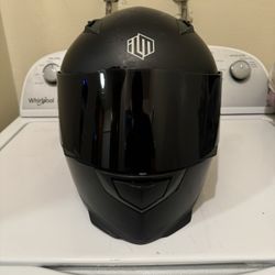 ILM Dual Visor Motorcycle Helmet Large 