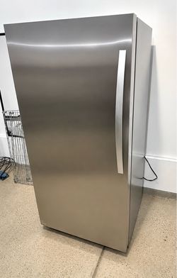 Whirlpool SideKicks 18 Cu. Ft. Stainless Steel Upright Freezer