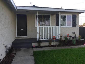 OPEN HOUSE!!! Casa remodelada en Compton!!