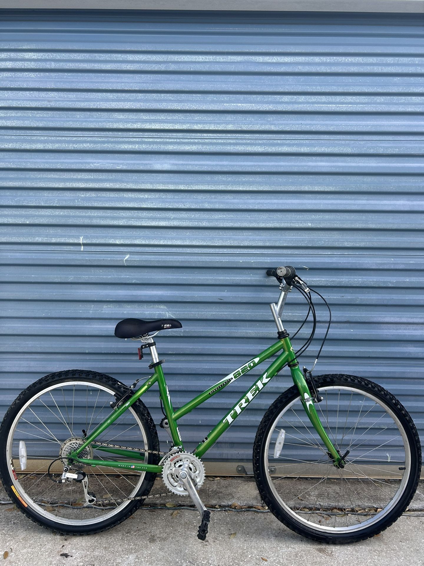 Trek 820 Women’s Cruiser Bike