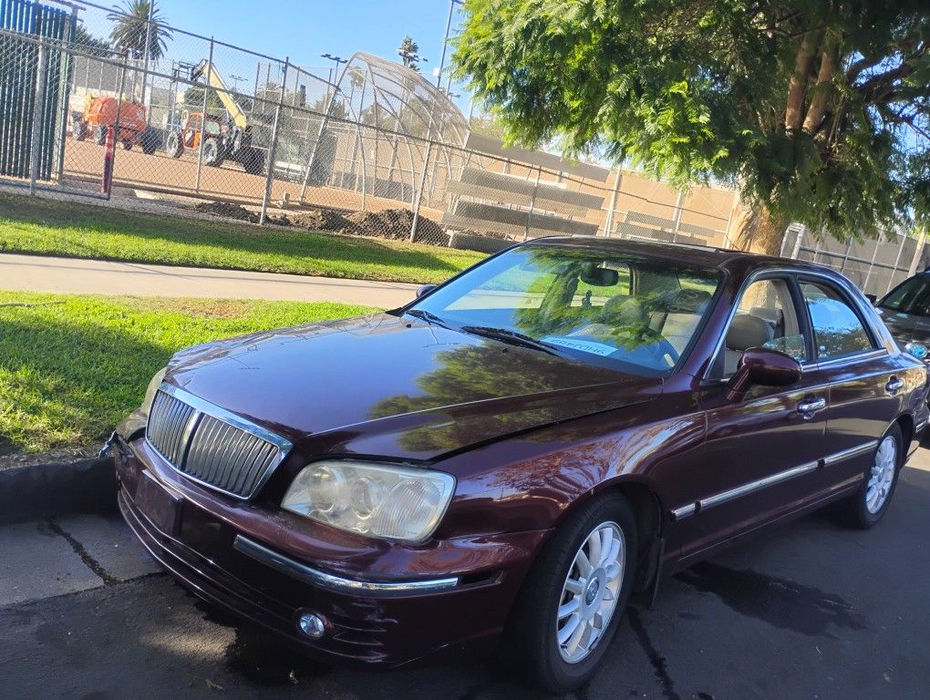 2004 Hyundai Xg350