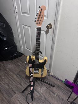 Guitar + Stand and Strap