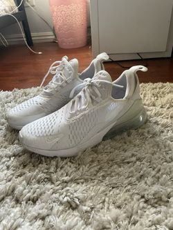 White Nike Air Max