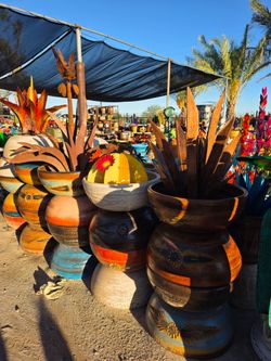 🌵Your Perfect Piece🪷Planters
Metal yard art