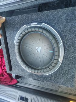12 inch kicker comp Q subwoofer