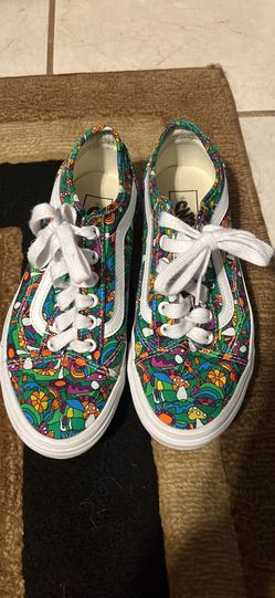 old skool tape mushroom floral vans sneakers 7 women, 5.5 men size