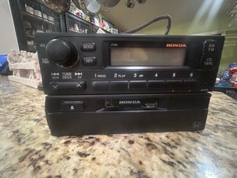 OEM Honda AM/FM Matsushita Radio Cassette Tape Deck Stereo 08A03-571-130