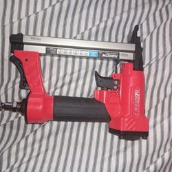 Arrow PT50 Pneumatic Stapler