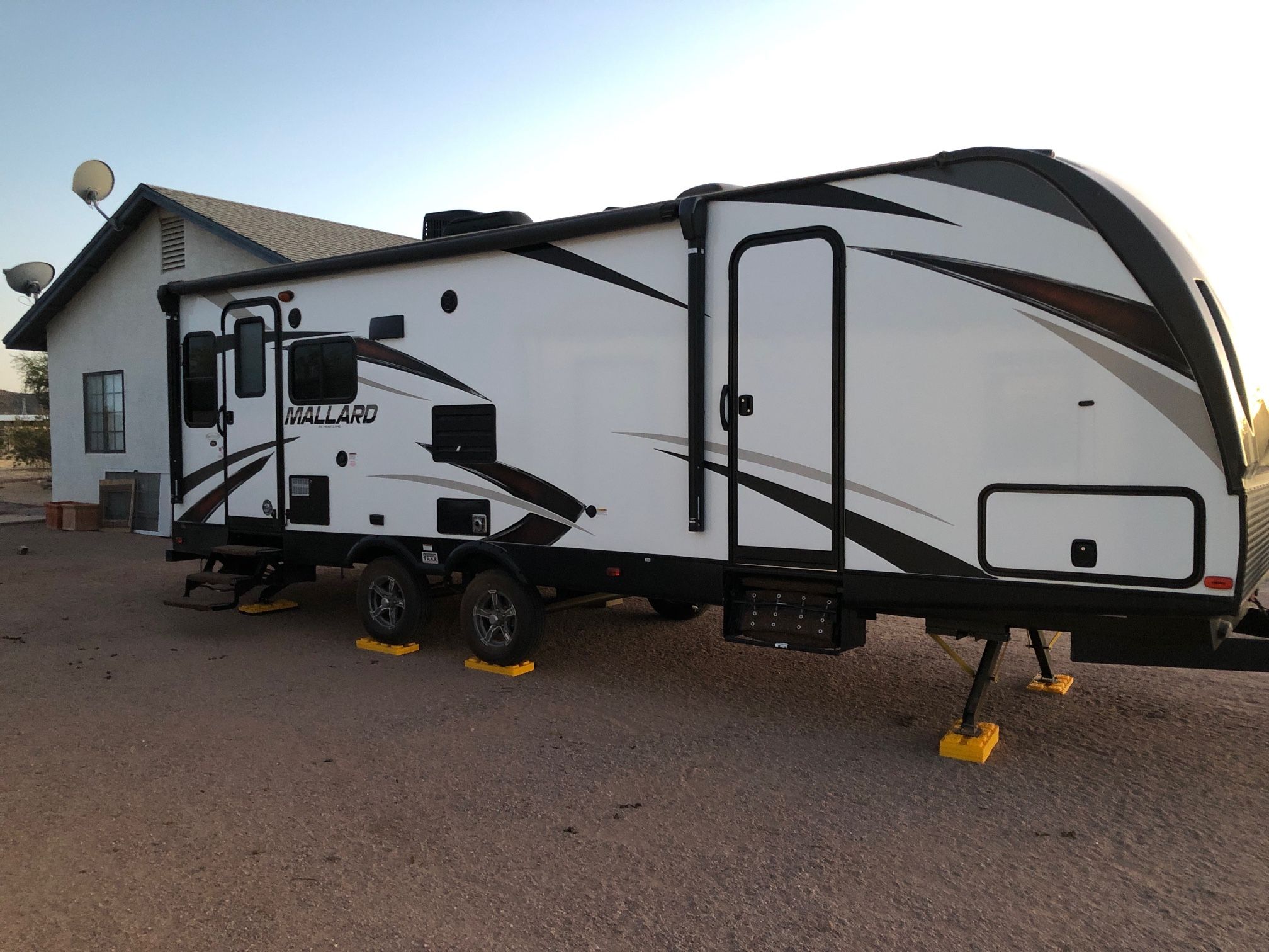 27 Foot Camper For Sale
