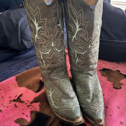 Corral boots 