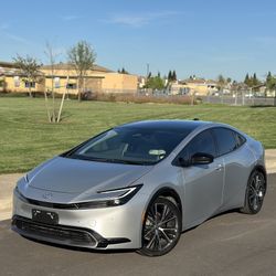 2024 Toyota Prius XLE