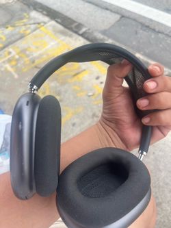 AirPod max
