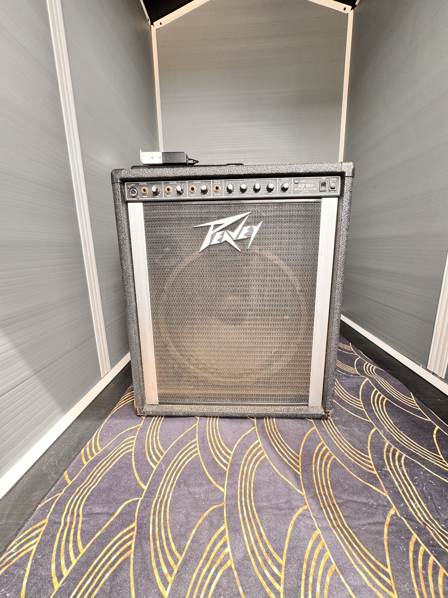 Peavey KB100 Amplification System 
