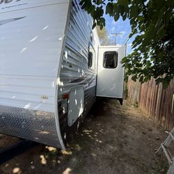 2016 Keystone Hideout 